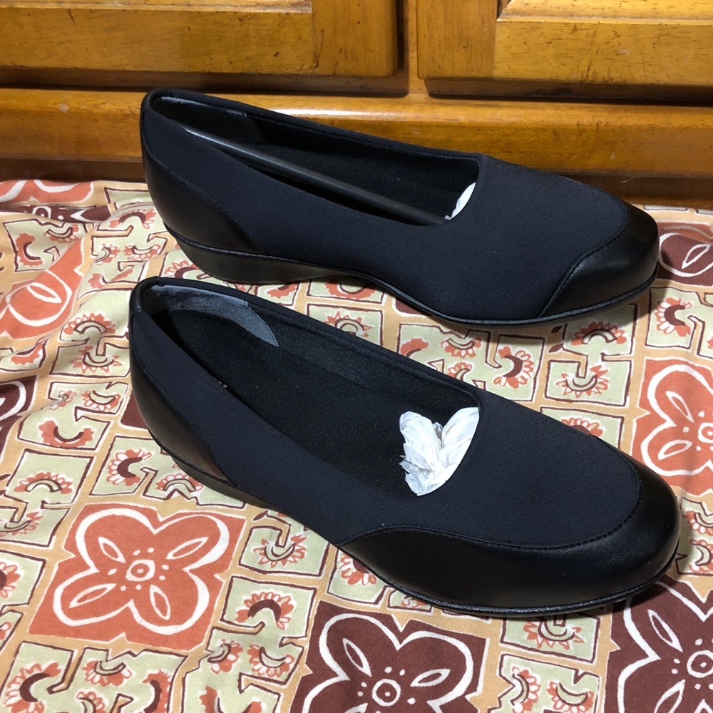 Drew London ll Slip On Shoes Therapeutic Black Leather/Stretch